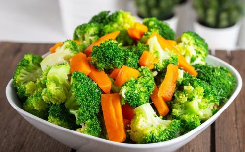 Zeytinyağlı Brokoli Salatası Tarifi